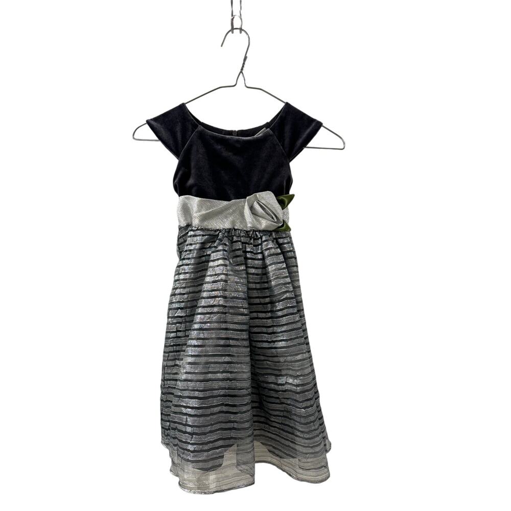 Sweet Heart Rose Black/Silver‎ Little Girl Dress Size 5